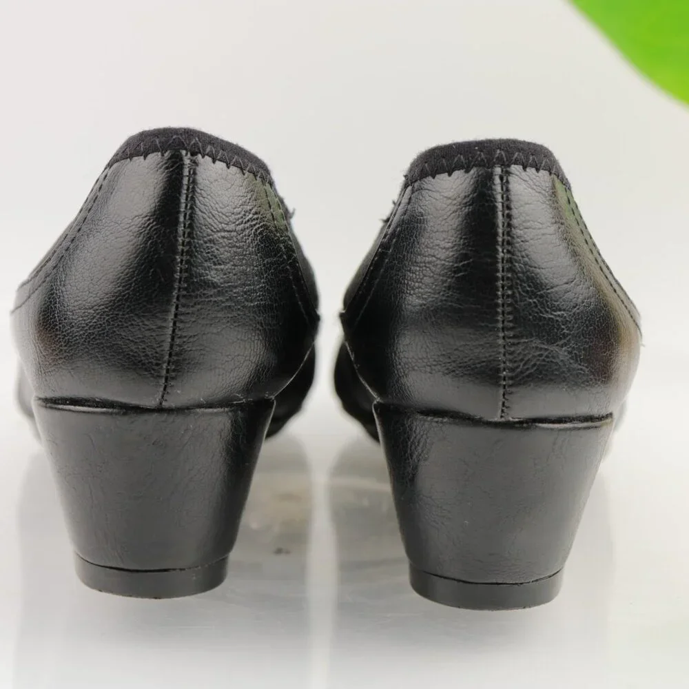 Lifestride Womens Hera Pump Size 7.5 Black Satin Wedge Heel Slip On Casual Shoes